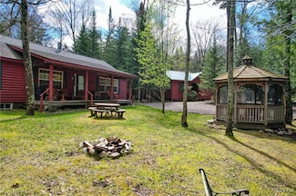 333 Green Bridge Rd, Thendara, NY 13472