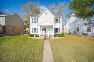 712 Benton St, Valley Park, MO 63088