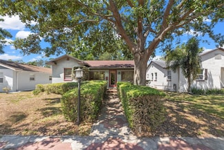 1610 15th St N, Saint Petersburg, FL 33704