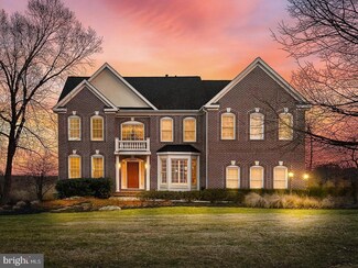 25122 Vista Ridge Rd, Gaithersburg, MD 20882