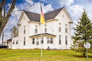 13670 Apple Ln NE, Palmyra, IN 47164
