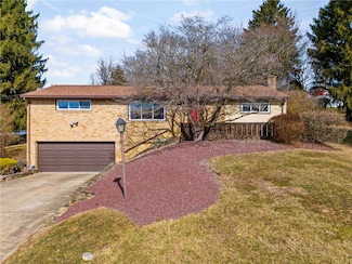 16 Blair Rd, Eighty Four, PA 15330