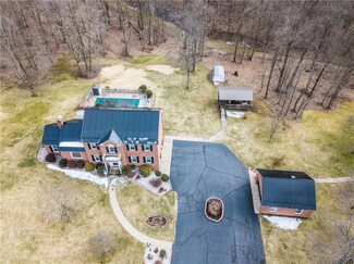 101 Sunset Dr, Cheswick, PA 15024