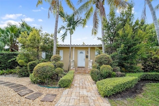600 93rd St, Surfside, FL 33154