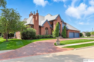 5604 S 118th Plaza, Omaha, NE 68137