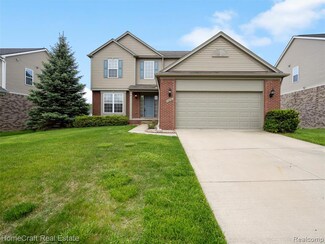 7970 Hallie Dr, Ypsilanti, MI 48198
