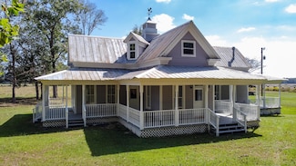 510 Railroad Ave, Defuniak Springs, FL 32433