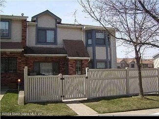 46 Mcdivitt Ave, Staten Island, NY 10314