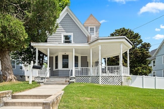 163 Willetts Ave, New London, CT 06320