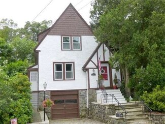 69 Coolidge Rd, Lynn, MA 01902