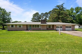 600 Liberty Hill Rd, Kinston, NC 28501