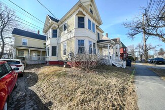 302 Center St, Bangor, ME 04401
