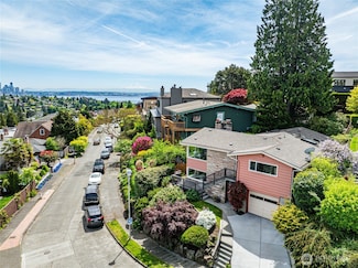 2537 Montavista Place W, Seattle, WA 98199