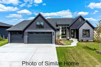 6559 Cardinal Rd, Bettendorf, IA 52722