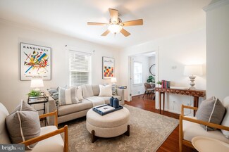 6022 N Kings Hwy, Alexandria, VA 22303