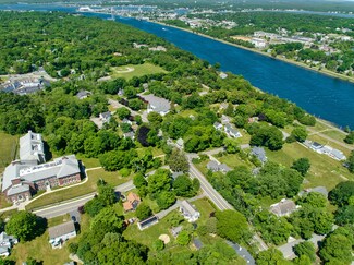 60 Sandwich Rd, Buzzards Bay, MA 02532