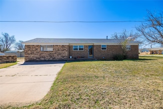 1107 N 16th St, Haskell, TX 79521