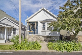1506 5th Ave, Watervliet, NY 12189
