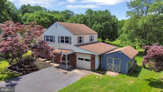 978 Jacks Ln, Lansdale, PA 19446