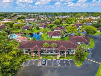 9849 Three Lakes Cir Unit 18, Boca Raton, FL 33428