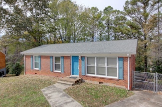665 Shelton Ct, Clarksville, TN 37040