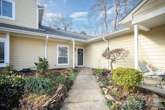 805 Sardis Cove Dr, Charlotte, NC 28270