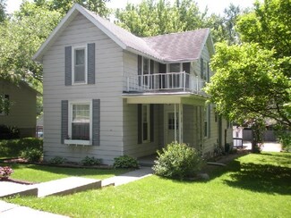169 W 6th St, Roanoke, IN 46783