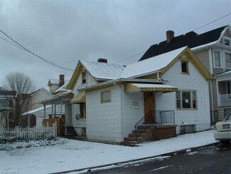 617 Carlisle St, Martins Ferry, OH 43935