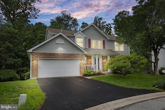 4300 Tinsberry Ct, Burtonsville, MD 20866