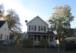 769 Union St, Springfield, MA 01109