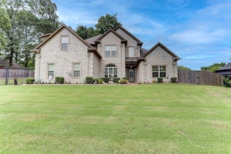 205 Countryside Dr, Oakland, TN 38060