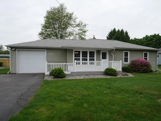 12589 Perry Rd, Battle Creek, MI 49015