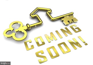 4702 Meade St NE, Washington, DC 20019