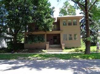 2213 S Harrison St, Fort Wayne, IN 46802