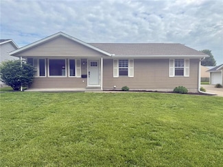 1409 E 4th St, Maryville, MO 64468