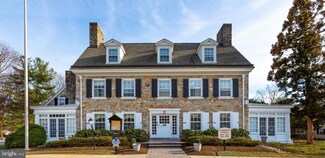 421 Old Forge Crossing Unit 421, Devon, PA 19333