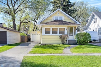 1514 3rd Ave S, Fargo, ND 58103