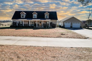 1096 C H Rankin Rd, White Pine, TN 37890