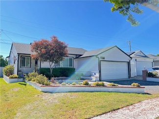 5253 Deeboyar Ave, Lakewood, CA 90712