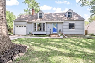 7307 Rosewood Dr, Prairie Village, KS 66208