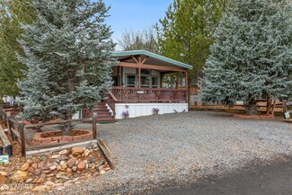2215 Wrangler Way, Overgaard, AZ 85933