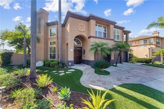 18945 York Ln, Huntington Beach, CA 92648