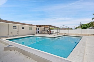 19121 Acorn Rd, Fort Myers, FL 33967