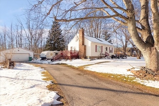 6685 Fisher Rd, Williamson, NY 14589