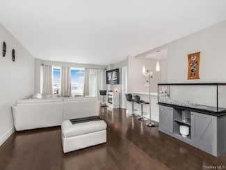 1841 Central Park Ave Unit 16A, Yonkers, NY 10710