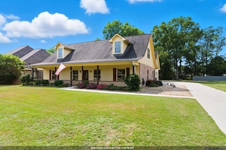 10440 Matherne Place Dr, Denham Springs, LA 70726