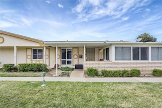 26766 Whispering Leaves Dr Unit A, Santa Clarita, CA 91321