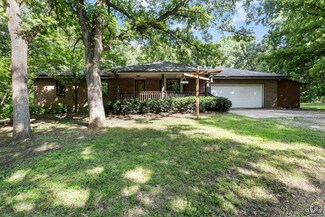 11364 S Shawnee Heights Rd, Overbrook, KS 66524