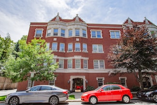 719 Erie St Unit 3A, Oak Park, IL 60302
