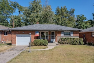 6524 Murray Ave, Cincinnati, OH 45227